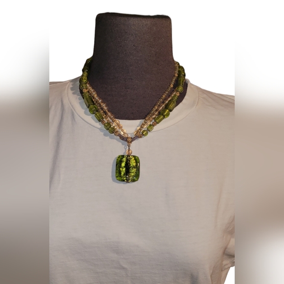 Vintage Glass Bead Necklace - Picture 9 of 16